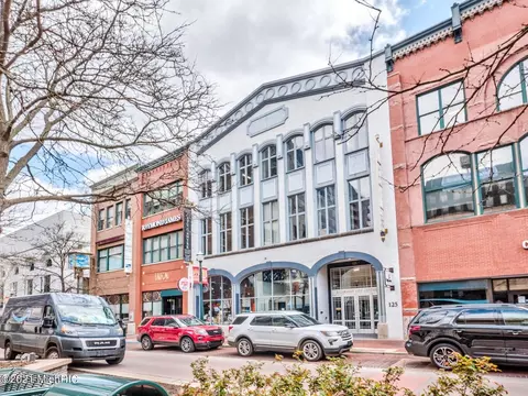 125 S Kalamazoo Mall #506, Kalamazoo, MI 49007