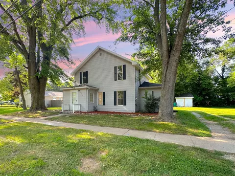 1006 Madison St, Three Rivers, MI 49093 photo 1