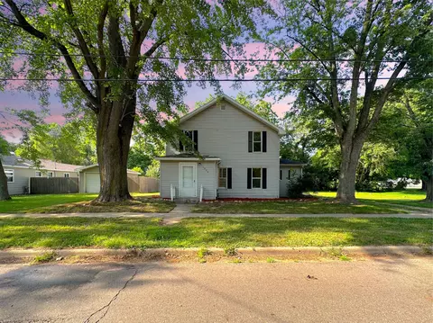 1006 Madison St, Three Rivers, MI 49093 photo 3