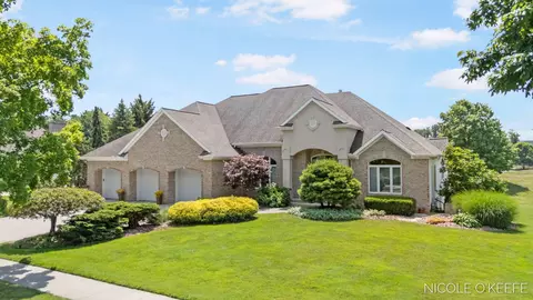 2680 Beechtree Dr SW, Byron Center, MI 49315