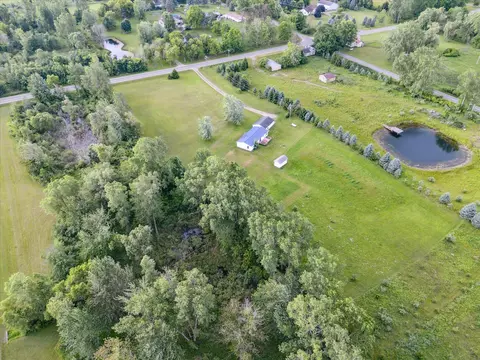 4767 E Haslett Rd, Perry, MI 48872 photo 23
