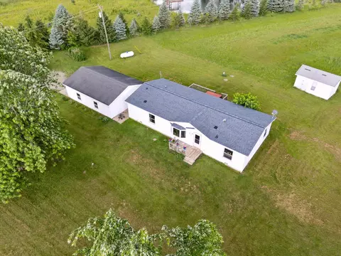 4767 E Haslett Rd, Perry, MI 48872 photo 21