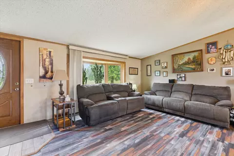 4767 E Haslett Rd, Perry, MI 48872 photo 4