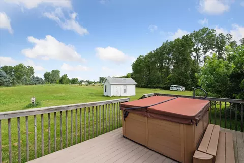 4767 E Haslett Rd, Perry, MI 48872 photo 15