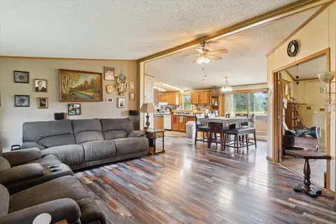 4767 E Haslett Rd, Perry, MI 48872 photo 5