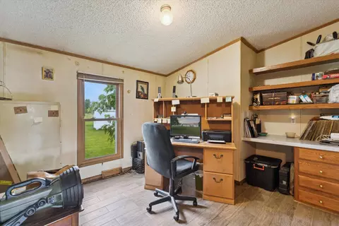 4767 E Haslett Rd, Perry, MI 48872 photo 13