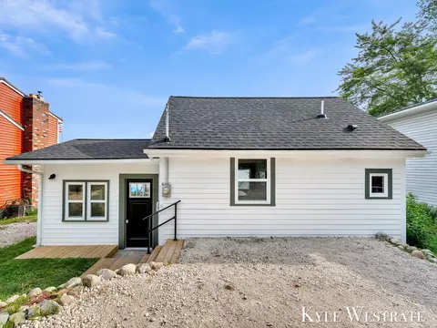 Exterior - 12230 Mac Dr NE, Belding, MI 48809 photo 2 of 3