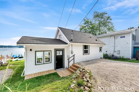 Exterior - 12230 Mac Dr NE, Belding, MI 48809 photo 3 of 3