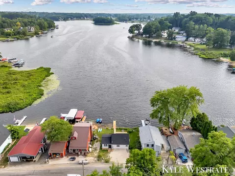 View/Area - 12230 Mac Dr NE, Belding, MI 48809 photo 7 of 9