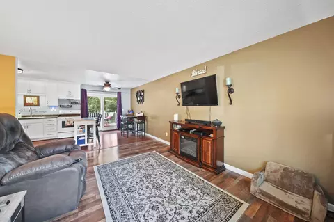 1008 Sunburst Dr, Jackson, MI 49203 photo 9