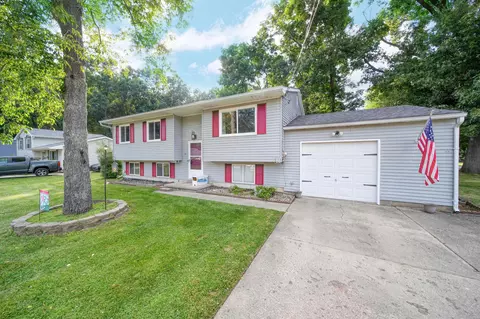 1008 Sunburst Dr, Jackson, MI 49203 photo 3