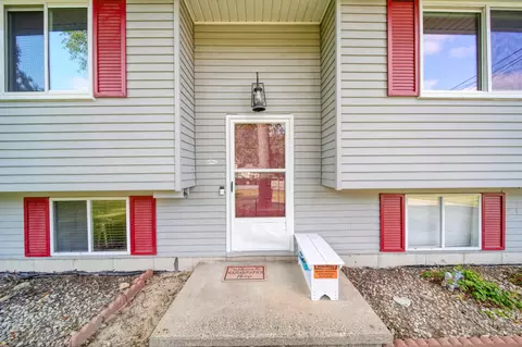 1008 Sunburst Dr, Jackson, MI 49203 photo 5