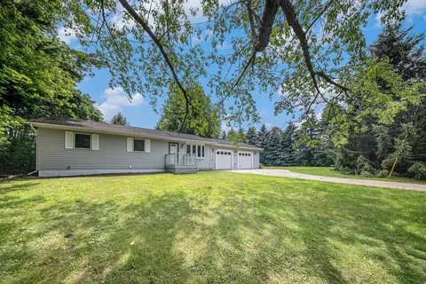 Exterior - 12163 Grandview Dr, Jerome, MI 49249 photo 1 of 4