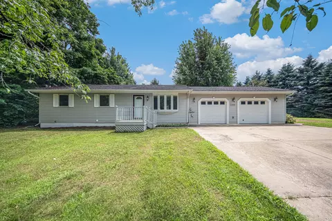 12163 Grandview Dr, Jerome, MI 49249