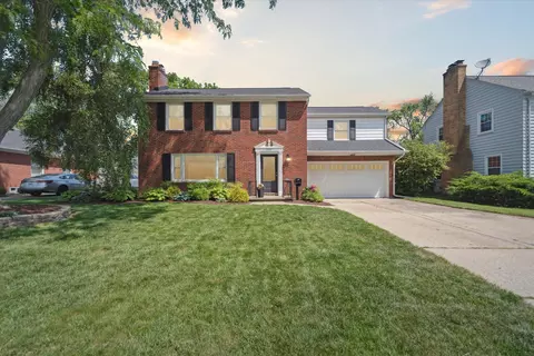 1724 Blair St, Lansing, MI 48910