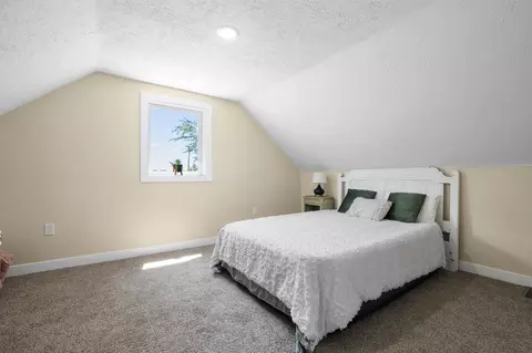 Bedroom - 5743 107th Ave, Pullman, MI 49450 photo 1 of 4