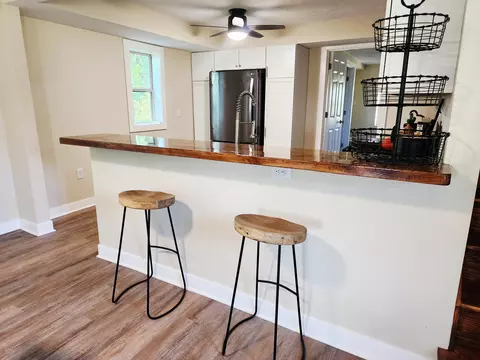 Kitchen - 5743 107th Ave, Pullman, MI 49450 photo 5 of 5