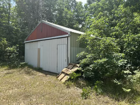 3245 W Leisura Loop, Baldwin, MI 49304 photo 33