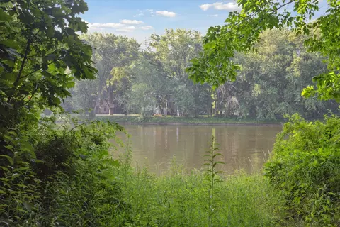 5904 W River Dr NE, Belmont, MI 49306