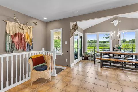 Entry Way - 4500 S Jackson Rd, Jackson, MI 49201 photo 5 of 9