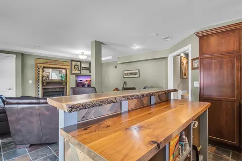 Kitchen - 4500 S Jackson Rd, Jackson, MI 49201 photo 2 of 10