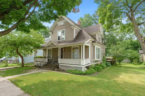 1310 Washington Ave, Kalamazoo, MI 49001