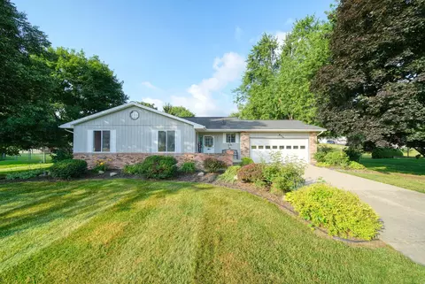 6528 Meadowlark Cir, Jackson, MI 49201