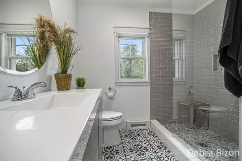 Bath - 17929 S River Rd, Three Rivers, MI 49093 photo 1 of 2