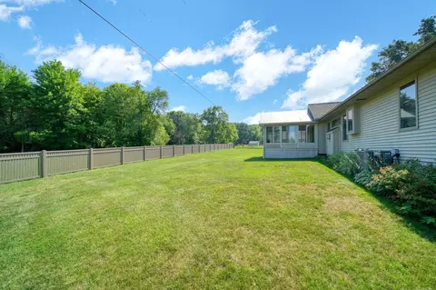 Exterior - 1771 N Sutton Rd, Jackson, MI 49202 photo 7 of 8
