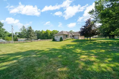 Exterior - 1771 N Sutton Rd, Jackson, MI 49202 photo 8 of 8