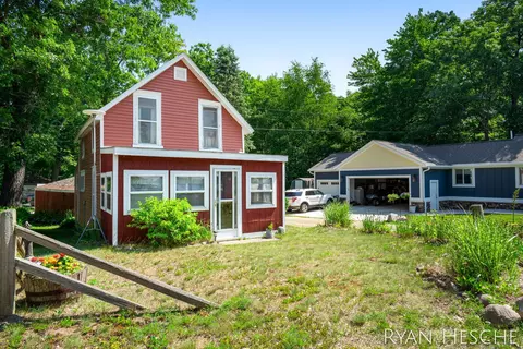Exterior - 2230 Belding Ave, Fenwick, MI 48834 photo 2 of 12