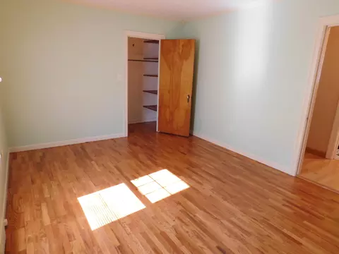 842 E Michigan Ave, Marshall, MI 49068 photo 8