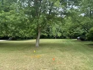 5043 W Donna Dr, Stevensville, MI 49127