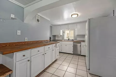 984 106th Ave, Plainwell, MI 49080 photo 7