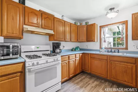 3231 E Baker Rd, Hesperia, MI 49421 photo 7