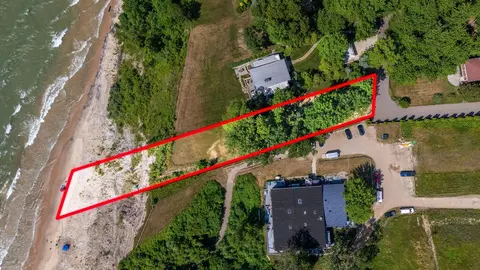 0 Pier Rd #8, Coloma, MI 49038