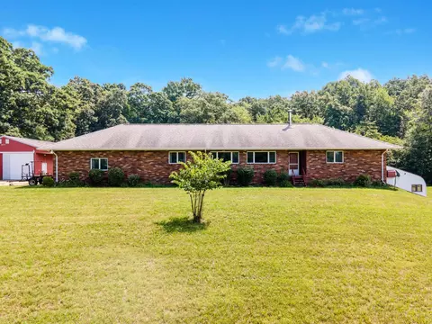 3801 Stillson Rd, Stockbridge, MI 49285