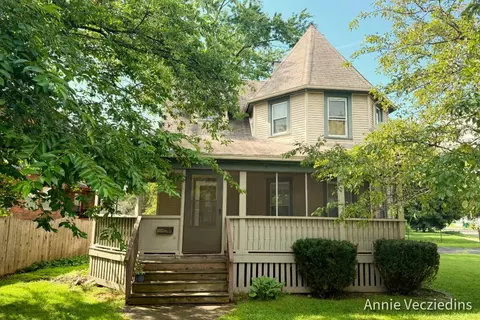 665 Capital Ave NE, Battle Creek, MI 49017