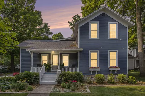433 W Bridge St, Plainwell, MI 49080 photo 21