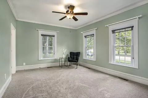433 W Bridge St, Plainwell, MI 49080 photo 9