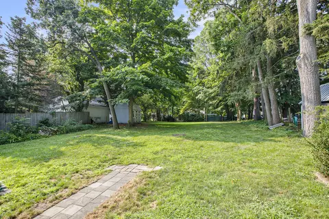 433 W Bridge St, Plainwell, MI 49080 photo 20