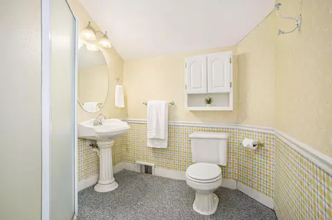 433 W Bridge St, Plainwell, MI 49080 photo 16
