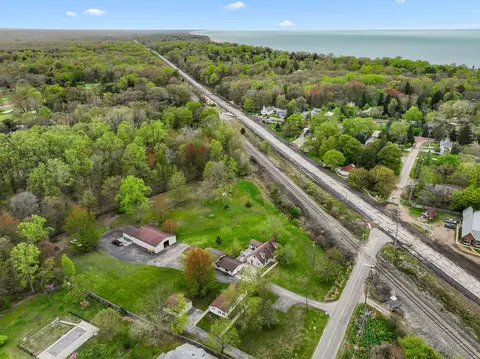 8760 W East Rd, Three Oaks, MI 49128 photo 8
