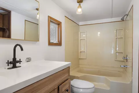 8760 W East Rd, Three Oaks, MI 49128 photo 21