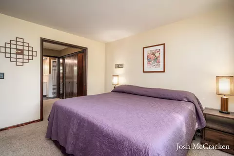 934 Park St, Belding, MI 48809 photo 20