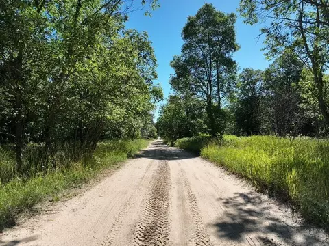 11722 Behlke Rd SE, Fife Lake, MI 49633