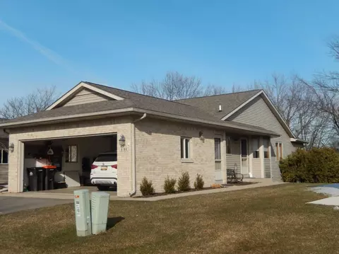 8190 Winding Dr SW, Byron Center, MI 49315