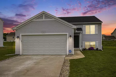 1820 Orista Dr, Galesburg, MI 49053
