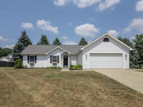 7426 Texas Heights Ave, Kalamazoo, MI 49009