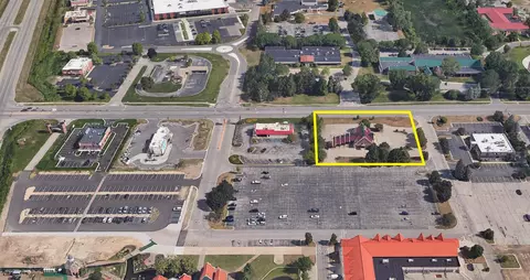 12274 James St, Holland, MI 49424
